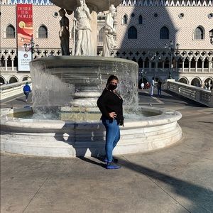 Meet your Posher, Jackie